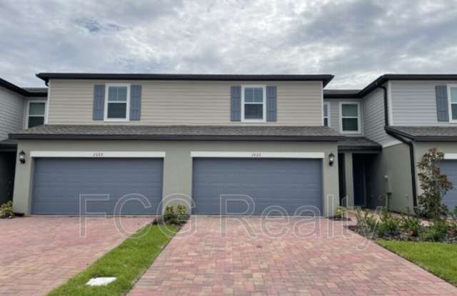 1021 Desert Candle Dr