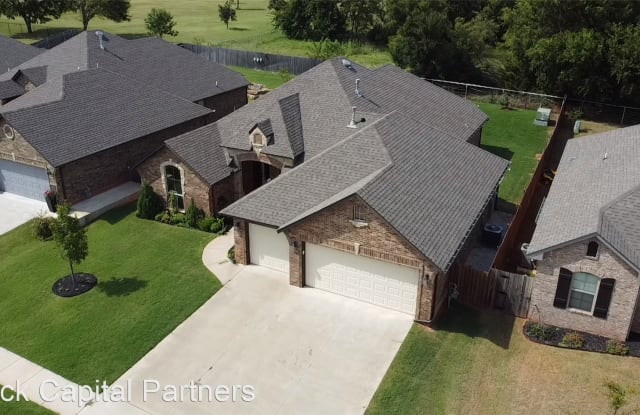 2601 SE 38th St. - 2601 SE 38th St, Moore, OK 73160