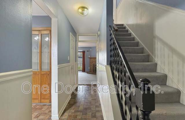 1079 Old Denbigh Blvd