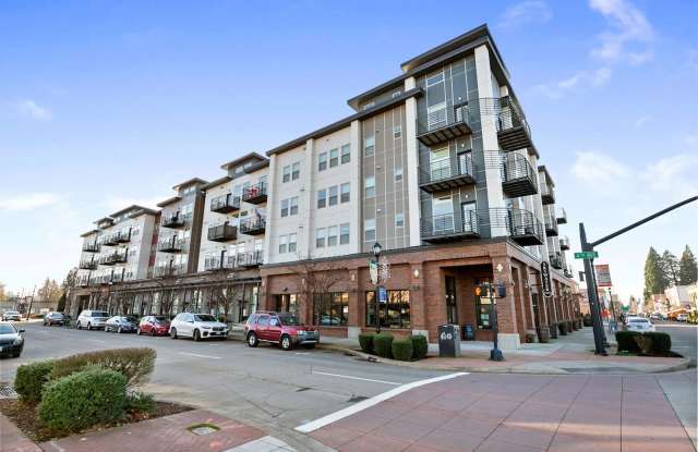 Photo of 4th and Main