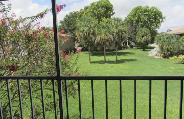 440 BANYON TREE CIRCLE