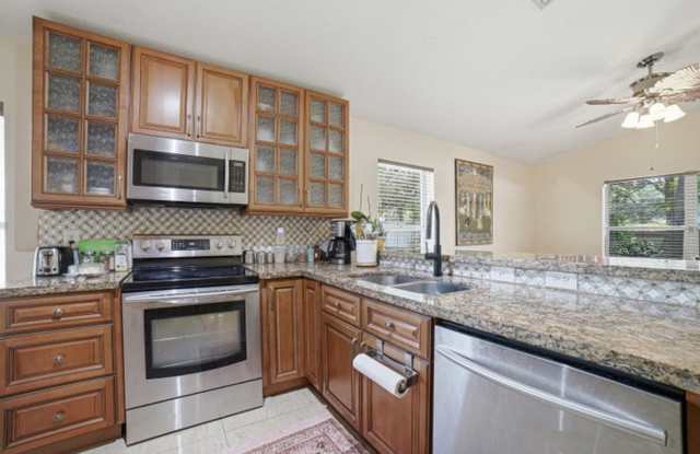2036 NW 183rd Circle, Pembroke Pines, FL 33029 - 3720