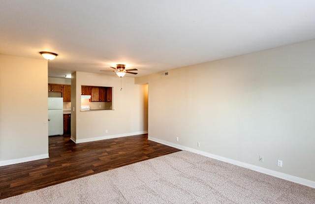 202 Redd Ct Unit C12