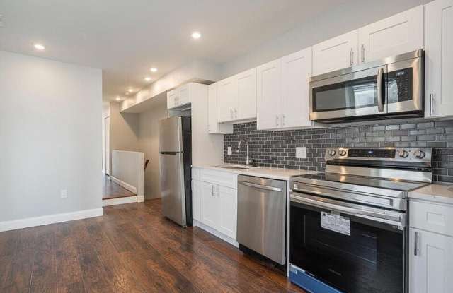 1135 West Somerset Street - 1