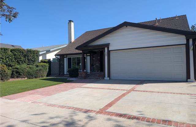 30516 Sandtrap Drive