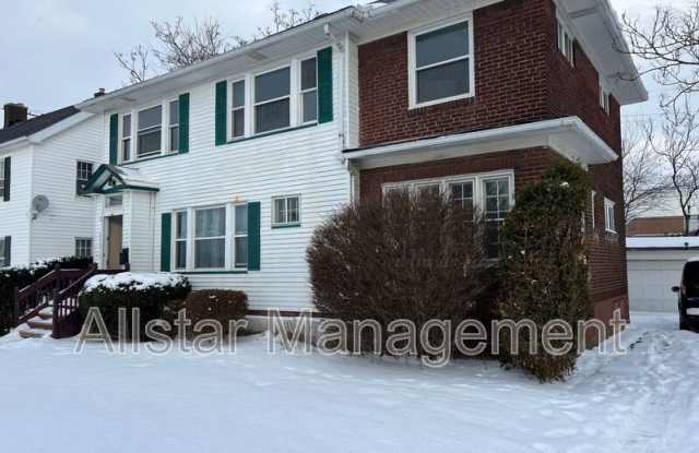 Photo of 4859 E 97th Street