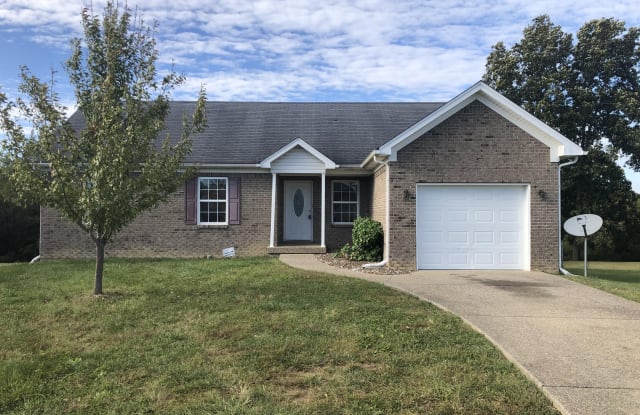 748 Tecumseh Dr - 748 Tecumseh Court, Shepherdsville, KY 40165