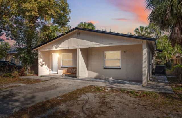 Photo of 8511 North 11th Street