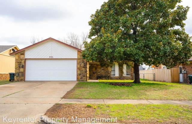 606 W Antigua Dr - 606 Antigua Drive, Sand Springs, OK 74063