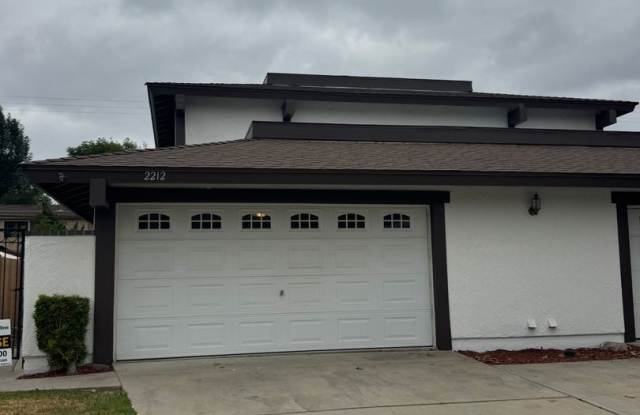 2210 &amp; 2212 E. Avalon Ave.