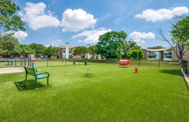 Addison Apartments at the Park