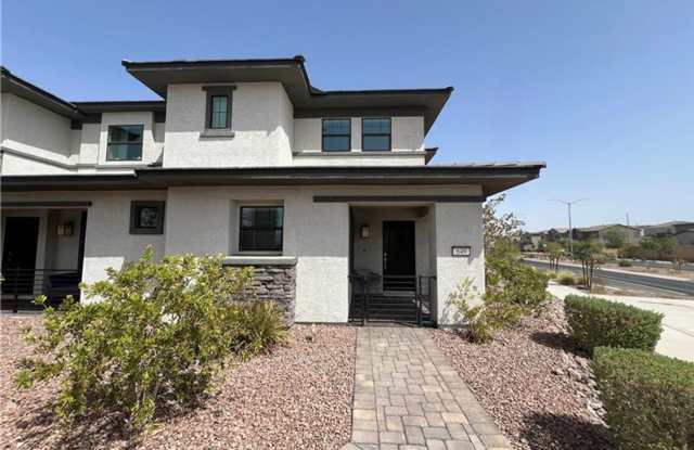 New Henderson 3 bedroom Townhome for rent.