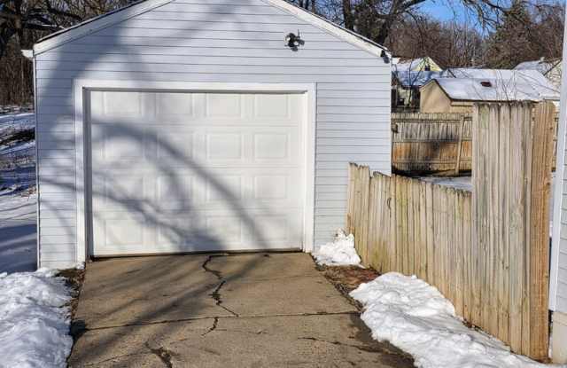 6813 Urbandale Avenue