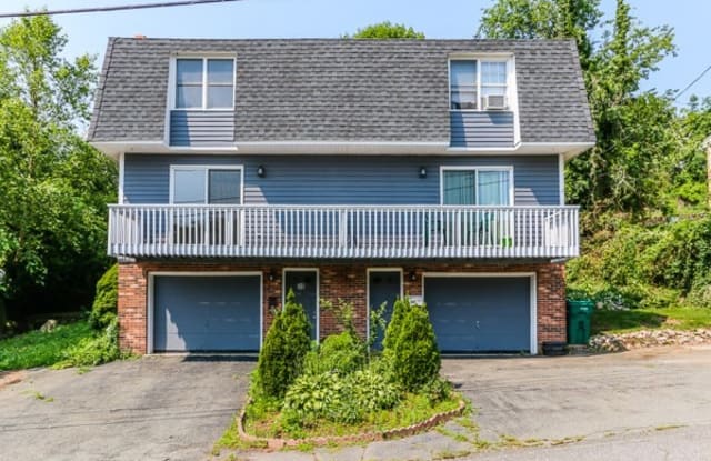 30 Spruce Street - 30 Spruce Street, Lynn, MA 01905