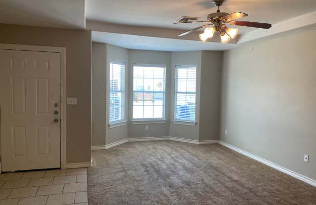 Ridgeway Townhomes, 2 bedroom, 2 baths