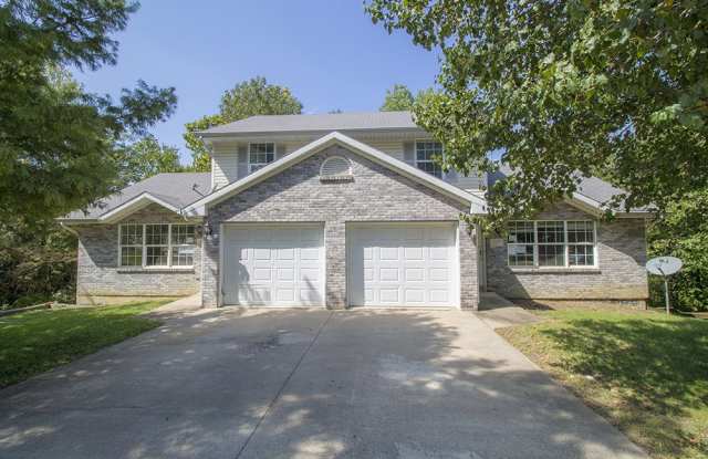 Great Northeast Duplex - 1327 Valley Creek Lane, Columbia, MO 65202