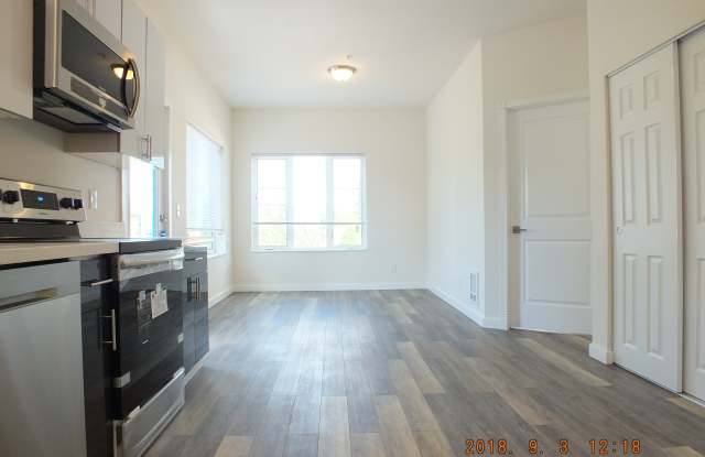 Photo of 12544 15th Avenue Northeast