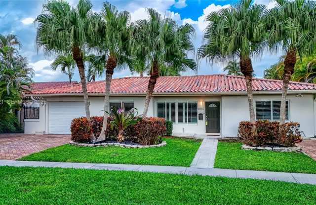 Photo of 2085 Ixora Rd