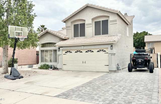 Photo of 7407 E MEDINA Avenue