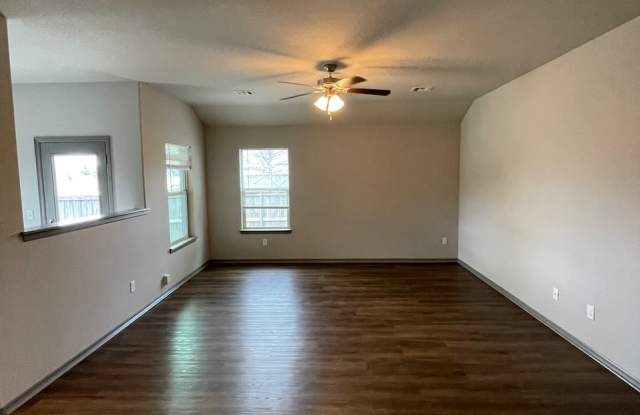 11084 N 114th East Ave