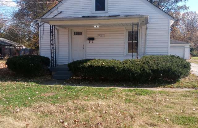 Bungalow in the Pleasure Ridge Park Neighborhood - 4113 Sunset Drive, Jefferson County, KY 40216