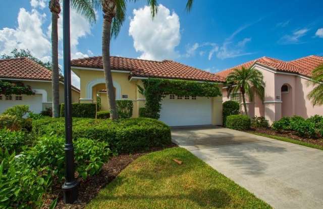 1703 Victoria Circle