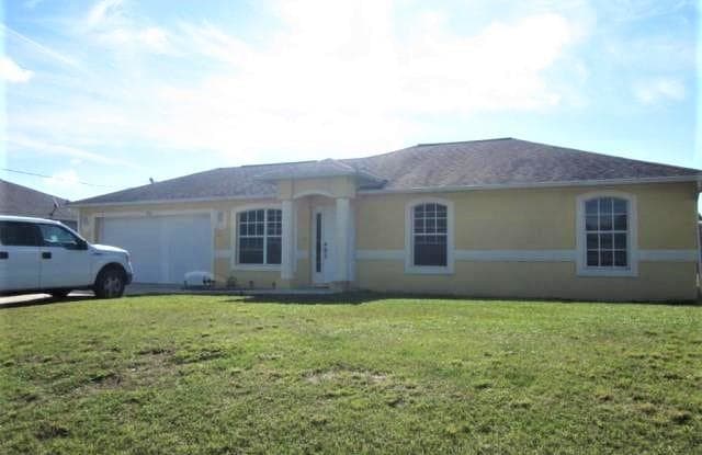 836 Foxtail ST - 836 Foxtail St, Lehigh Acres, FL 33974