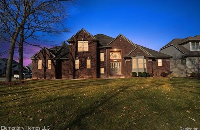 14225 Southgate Drive - 14225 Southgate Drive, Sterling Heights, MI 48313