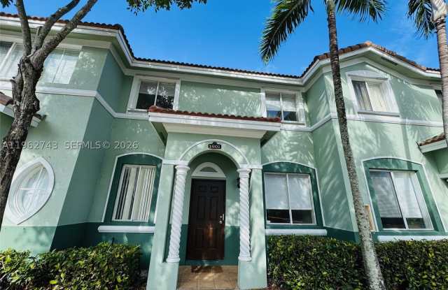 1601 SE 24th Ct