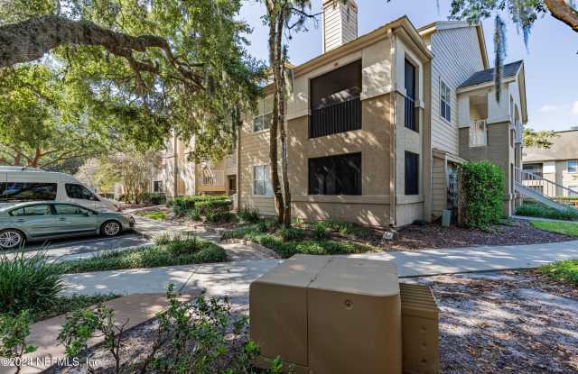 29 ARBOR CLUB Drive unit: 215