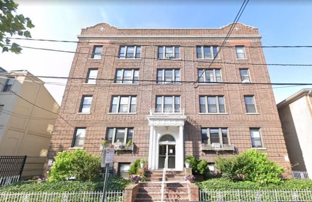 75 FAIRVIEW AVE - 75 Fairview Avenue, Jersey City, NJ 07304