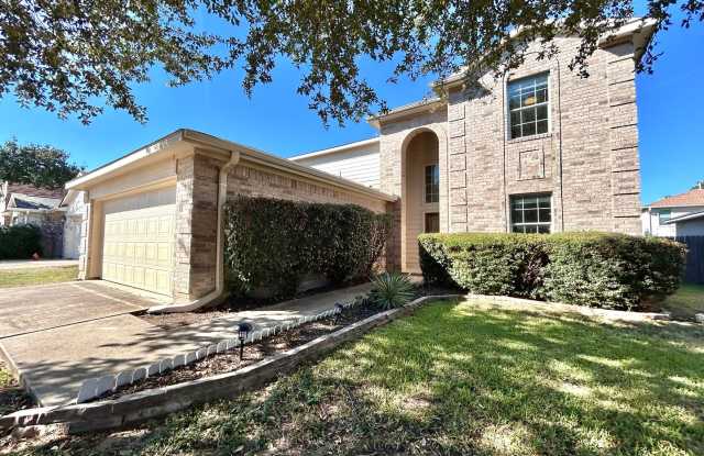 Beautiful 4-Bed Home with Open Floorplan, Game Room  Deck