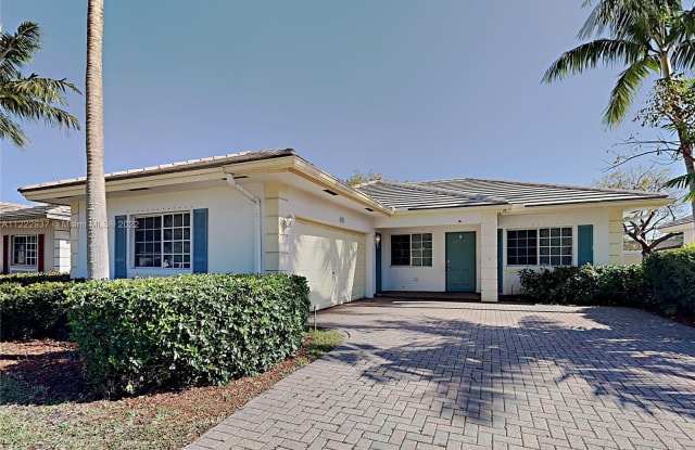 1712 NW 2nd St - 1712 Northwest 2nd Street, Pompano Beach, FL 33069