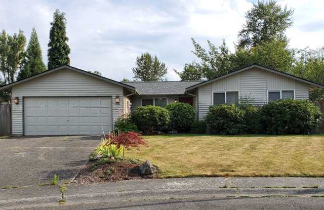 3 Bedroom Rambler with fenced yard on a Cul-de-Sac