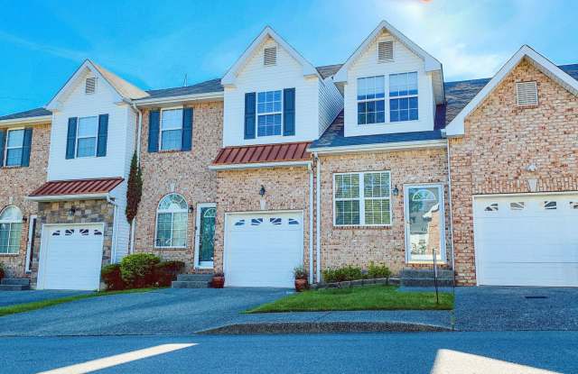 Photo of 714 Spence Enclave Lane