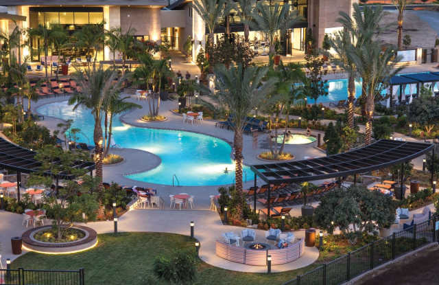 Everly At Civita Gorgeous Home with Lots of Upgrades- A Resort Style Living in the Heart of San Diego