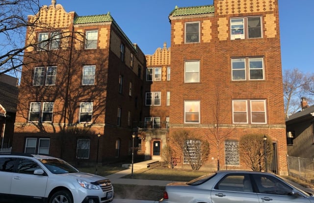 7312 N Hamilton; #3W - 7312 North Hamilton Avenue, Chicago, IL 60645