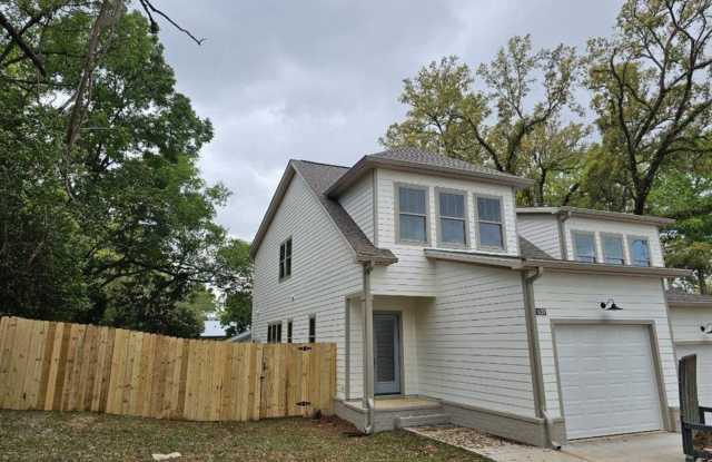 Located In The Heart Of Old Town