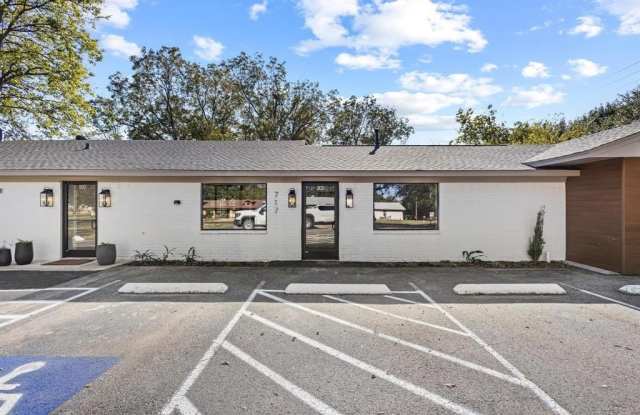 Photo of 717 E Liberty Street