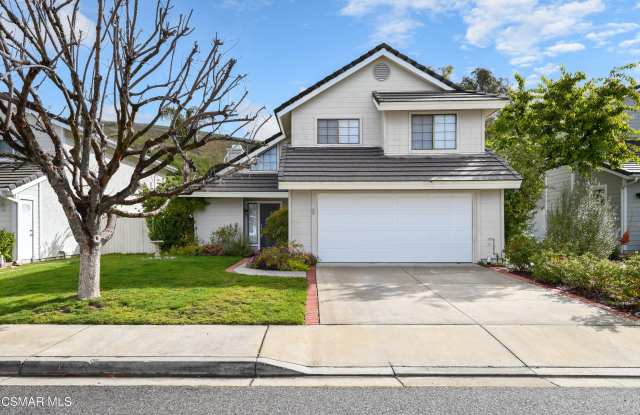 484 Summit Knoll Court