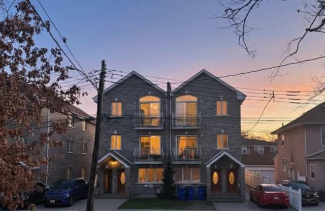 Photo of 4033 191st Street unit: Floor 1