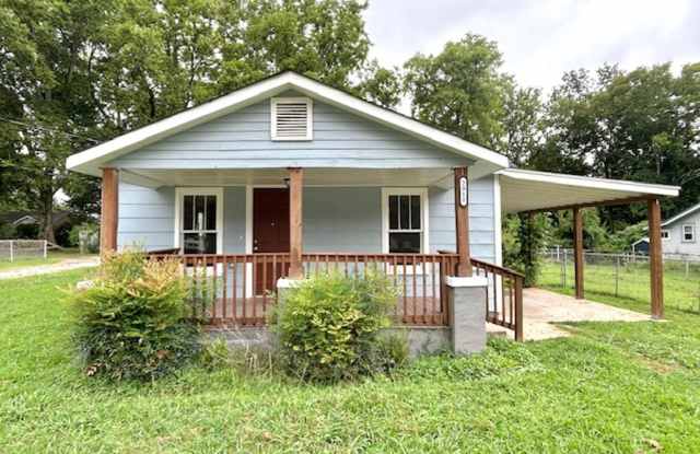 Charming 2 Bedroom Home in North Huntsville – Fully Renovated! MOVE IN SPECIAL!