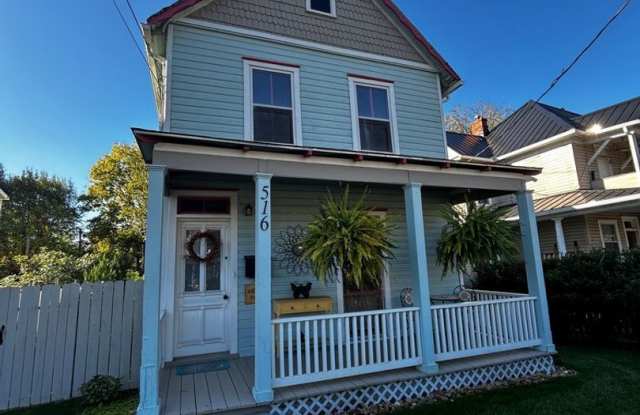 Cozy  Updated - 3 BR home in Old SW!