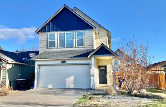 863 NE Locksley - 863 Northeast Locksley Drive, Bend, OR 97701