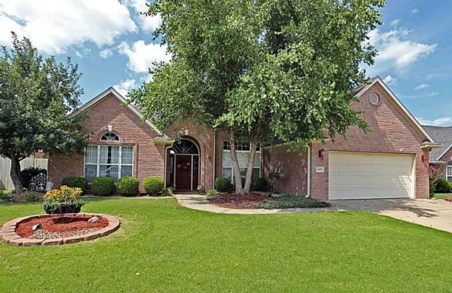 4403  W Braymore  DR - 4403 Braymore Drive, Rogers, AR 72758