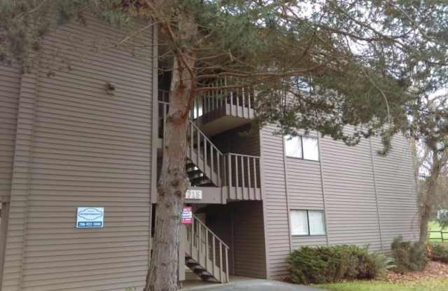 4715 SW Charlestown St.