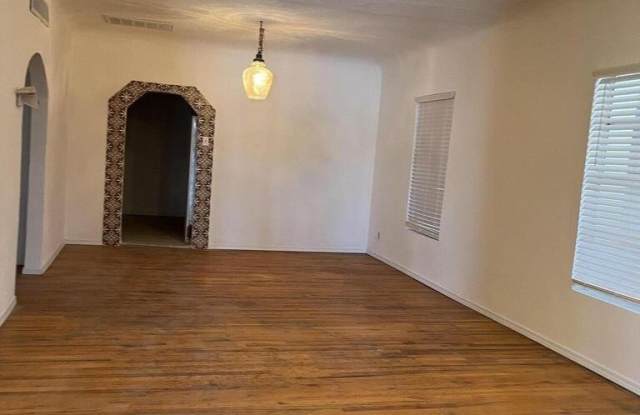 3728 Fillmore Avenue unit: A