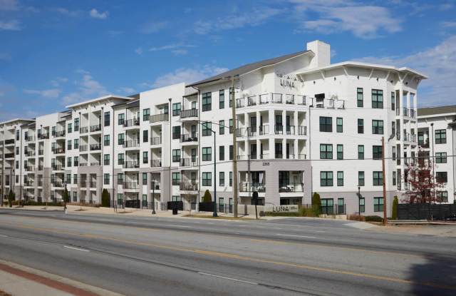 Photo of Luna Upper Westside