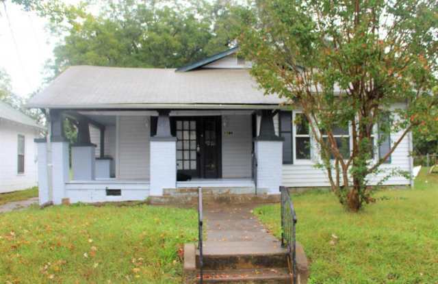 1105 Adams Street