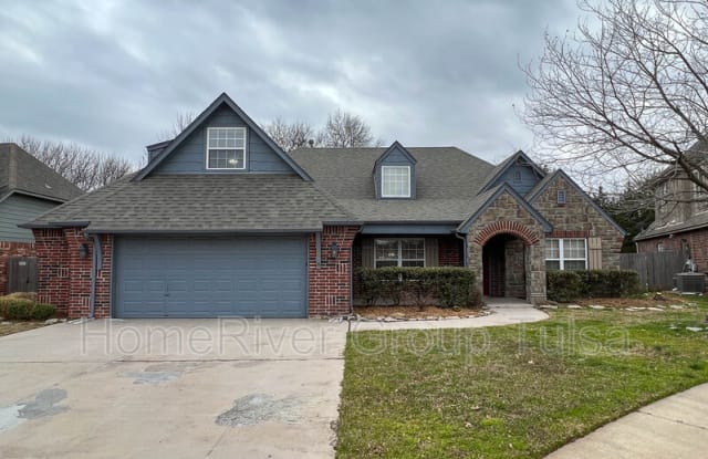 208 E 113th St S - 208 East 113th Street South, Jenks, OK 74037